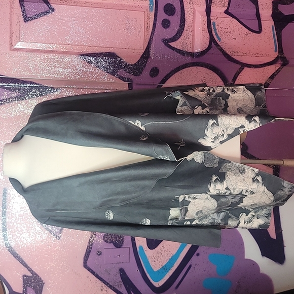 Chelsea & Theodore Jackets & Blazers - NWOT  Chelsea & Theodore Faux Leather Floral Open Cardigan